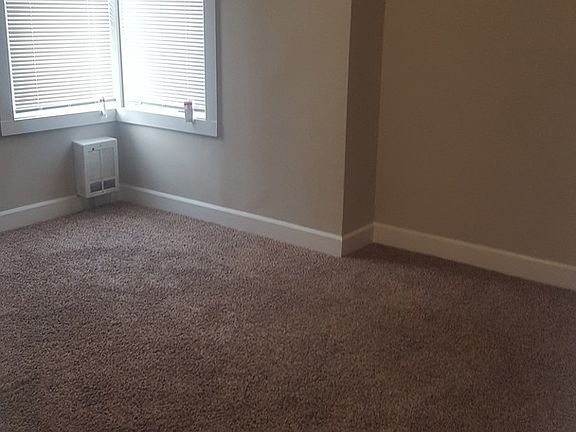 2nd image of 1303 E Broad Ave