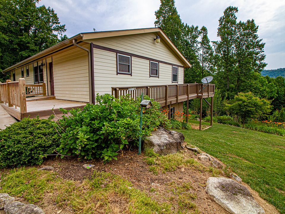 Newer ranch home