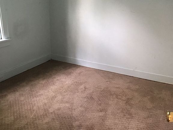 9261C9E8-003F-4324-A4D5-754A77F3B413