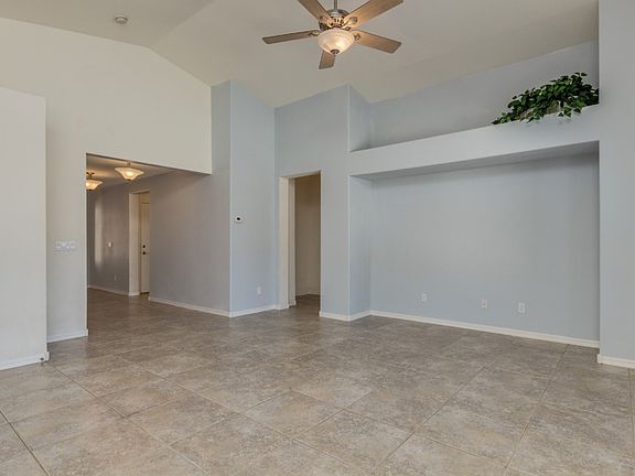 5th image of 884 W Desert Valley Dr