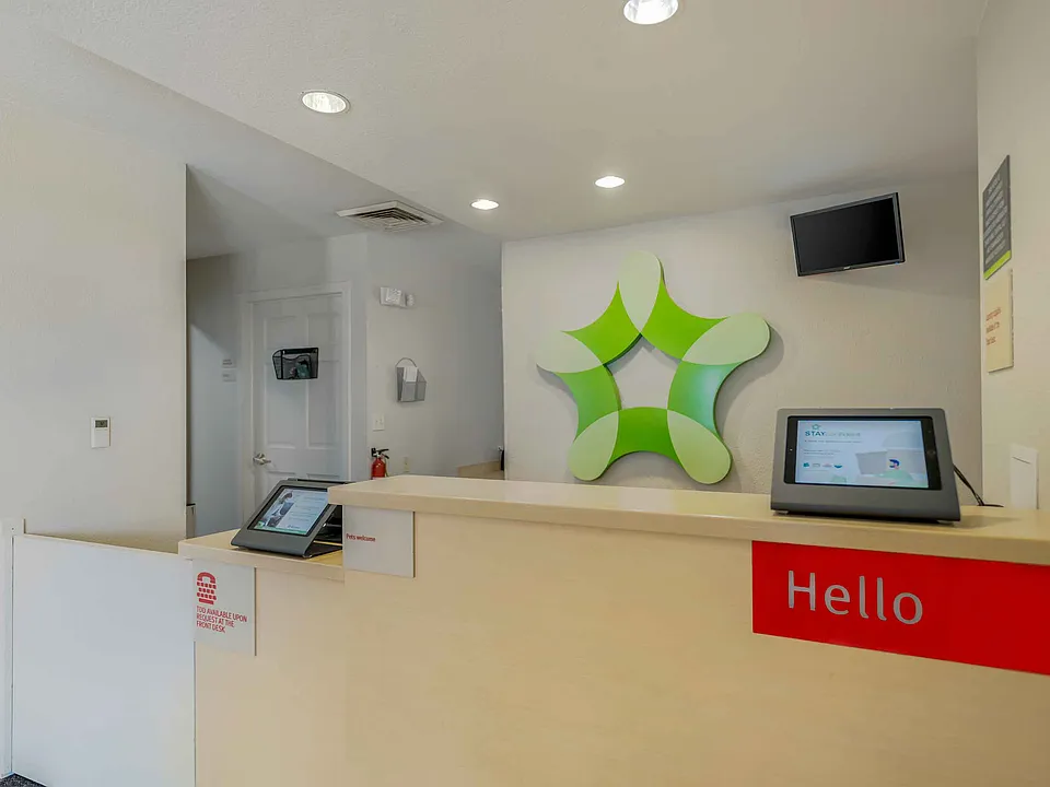 Lobby and Guest Check-in