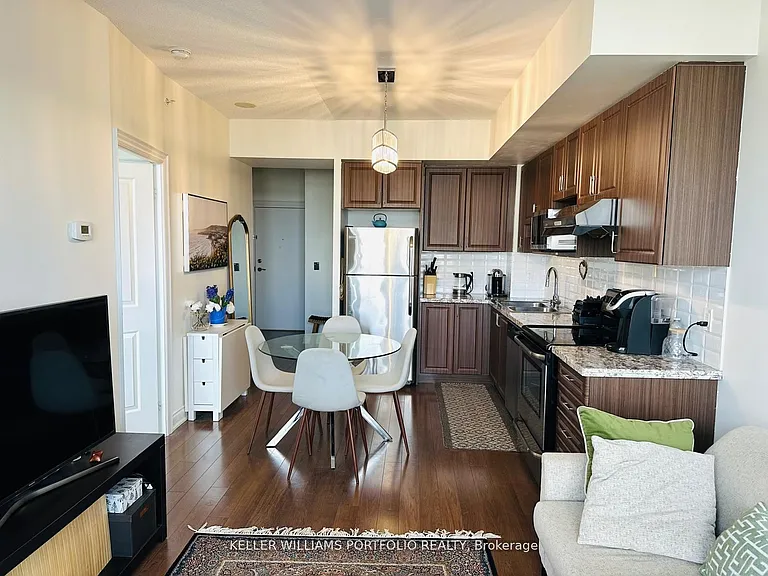 89 S Town Centre Blvd #1201 — Photo 6