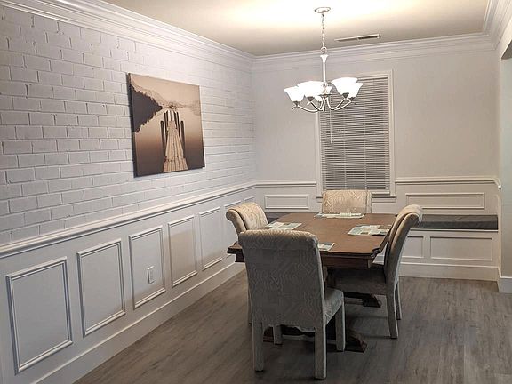 3rd image of 710 Quince Orchard Blvd APT 201