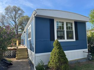 1340 County Street 46, Attleboro, MA 02703