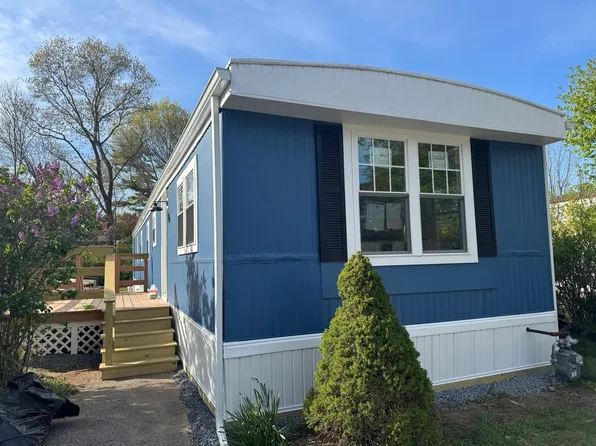 1340 County Street 46, Attleboro, MA 02703