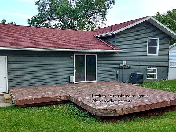 2nd image of 925 Elizabeth Dr