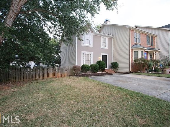 2nd image of 2651 Arbor Glen Pl