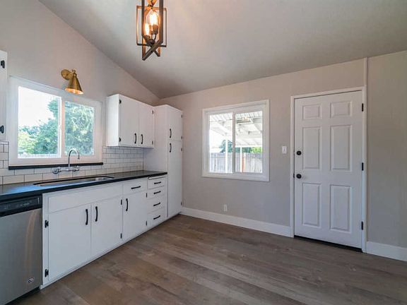 3rd image of 4635 E Peralta Way