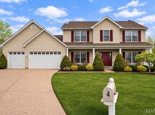 4 Wild Senna Ct, Dardenne Prairie, MO 63368