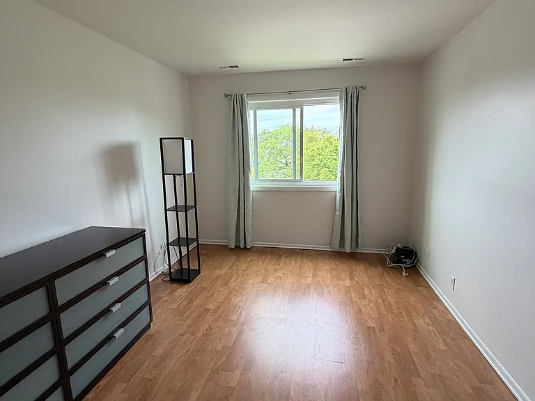 625 Huntington Commons Rd #308 — Photo 8