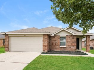 1605 Castle Ridge Rd, Fort Worth, TX 76140