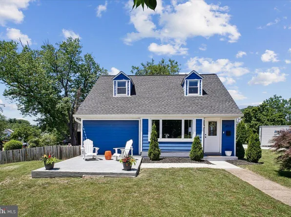 6924 Duke Dr, Alexandria, VA 22307