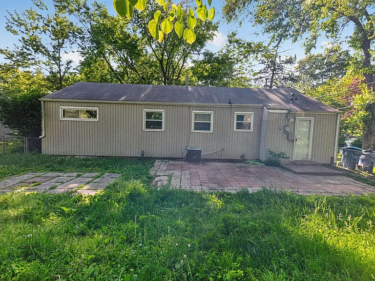 7821 Birch St — Photo 13