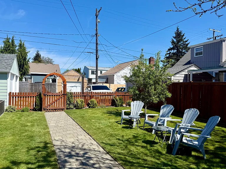 3107 S 18th St — Photo 30
