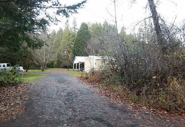 2nd image of 30840 N Santiam Hwy SE