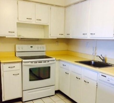 5th image of 204 Walker Dr