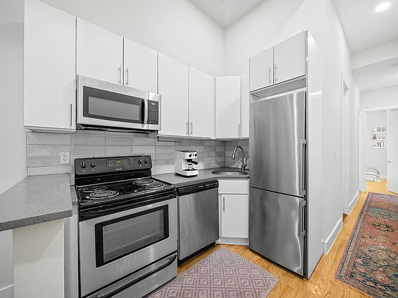 4th image of 649 Classon Ave #12J