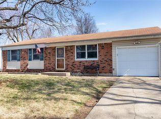 3216 Fleet Ln, Saint Charles, MO 63301