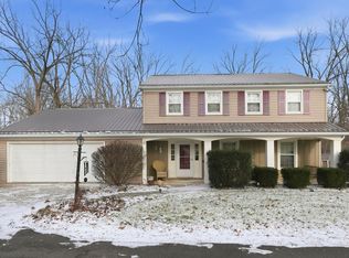 1405 Gillieron Dr, Fort Wayne, IN 46825