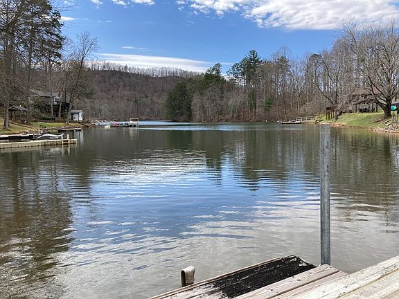 2nd image of 48 Forest Lakes Un
