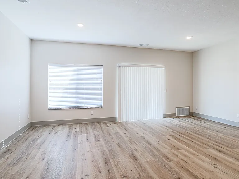 Centennial Farms Townhomes — Photo 34