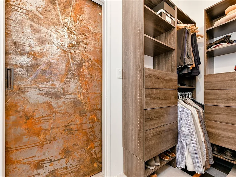 35 Channel Center St #206 — Photo 9