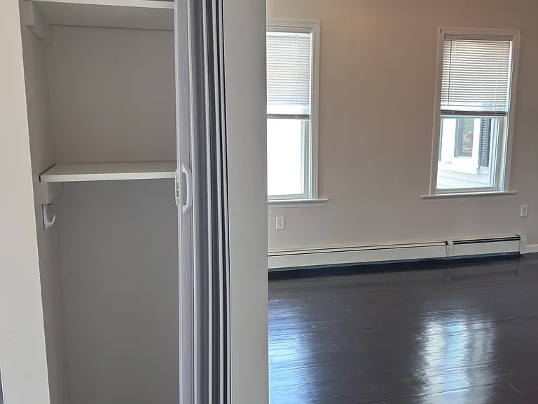 24 Potter St #2 — Photo 19