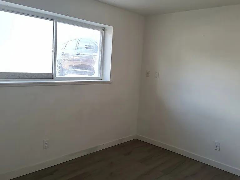 4012 N Vera St #4012 — Photo 3
