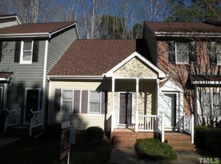 123 Charter Ct, Cary, NC 27511