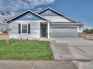 8076 S Carpenter Ave, Boise, ID 83709