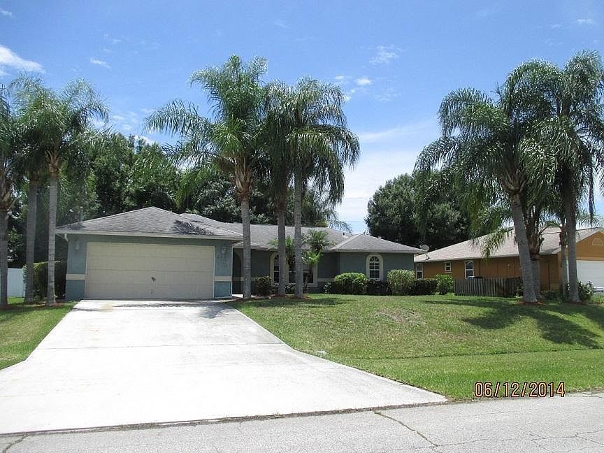 1st image of 3092 SE Galt Cir