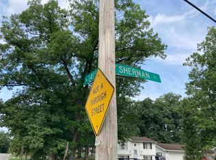 14004 Sherman St, Cedar Lake, IN 46303