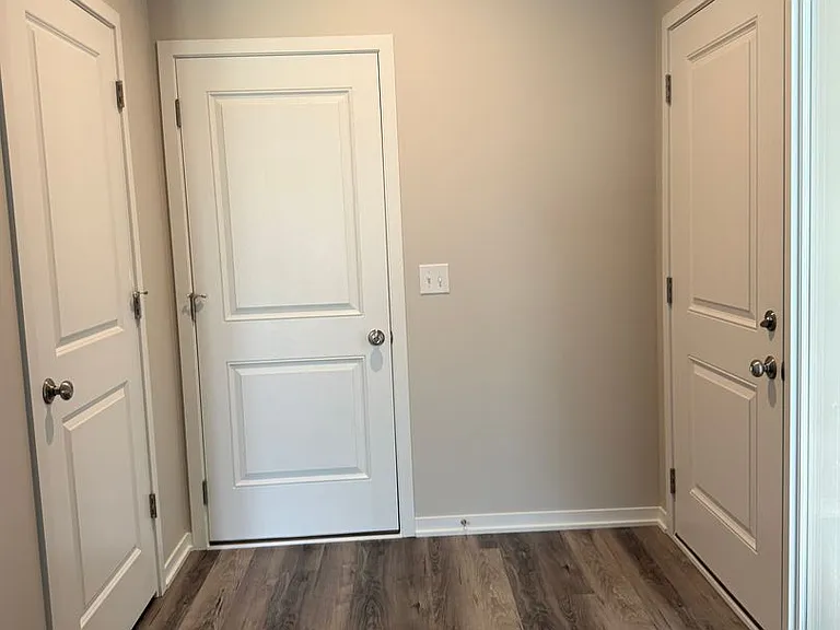6942 Claystone Dr — Photo 8
