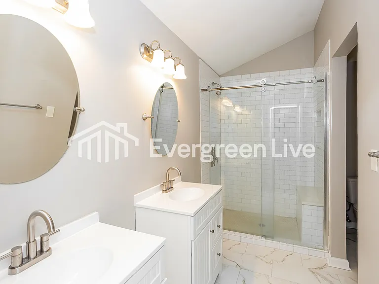 907 Doby Springs Dr — Photo 12