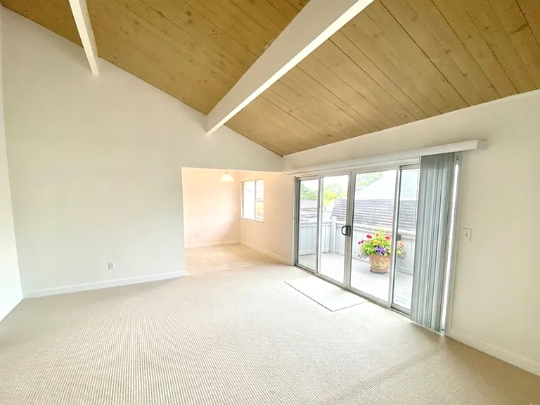 9 Jade Ct — Photo 7