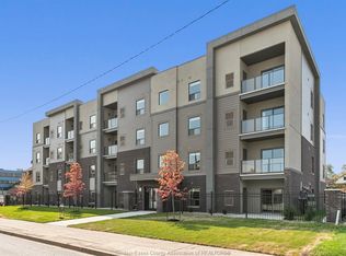 955 Ouellette Ave #208, Windsor, ON N9A 4J5