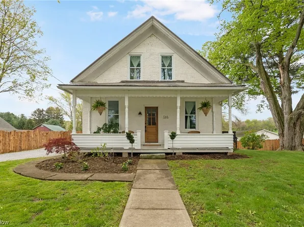 514 W Maple St, Wilmot, OH 44689