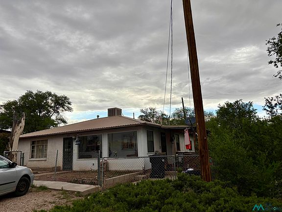 5th image of 812 Hill St