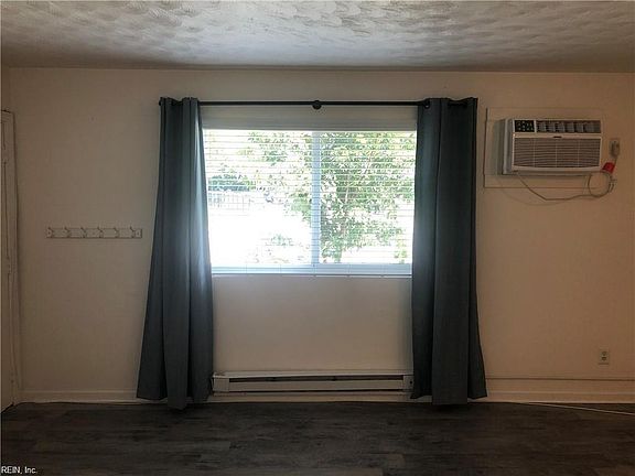 5th image of 2403 Sewells Point Rd APT 3