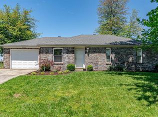 873 Guist Creek Dr, Shelbyville, KY 40065