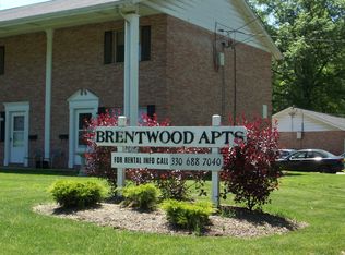482 Brentwood Dr, Kent, OH 44240