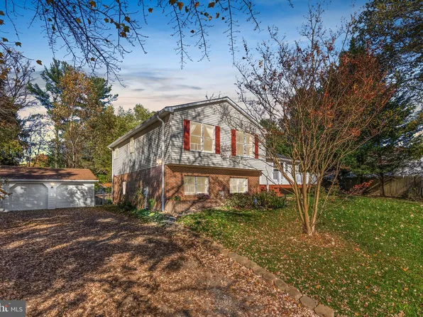 8401 Foundry St, Savage, MD 20763