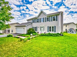 2885 Weld Rd, Elgin, IL 60124