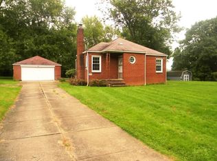 2712 Slater Ave NE, East Canton, OH 44730