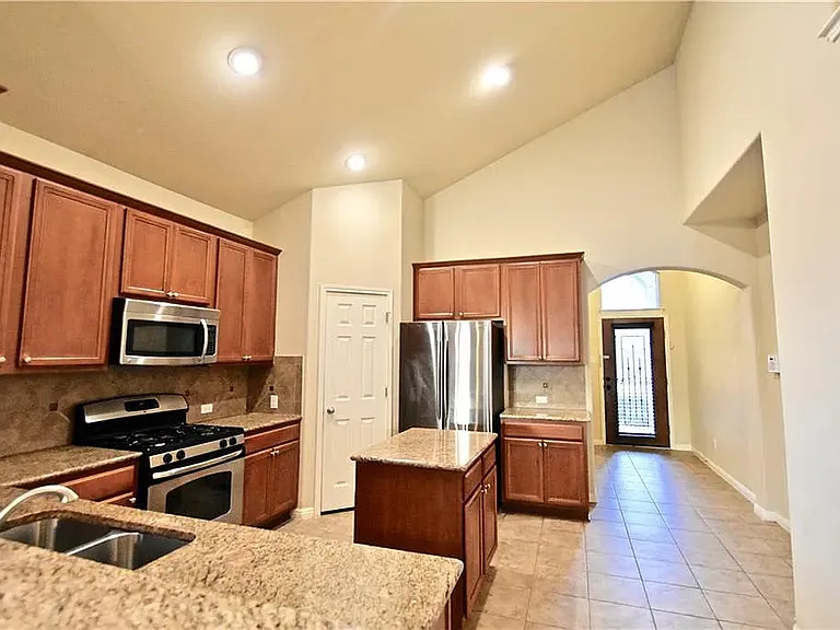 11428 Running Brush Ln — Photo 12