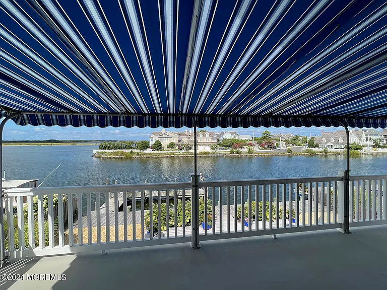 980 Barnegat Ln — Photo 19