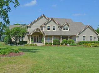 3117 Kristen Trl, Crystal Lake, IL 60012