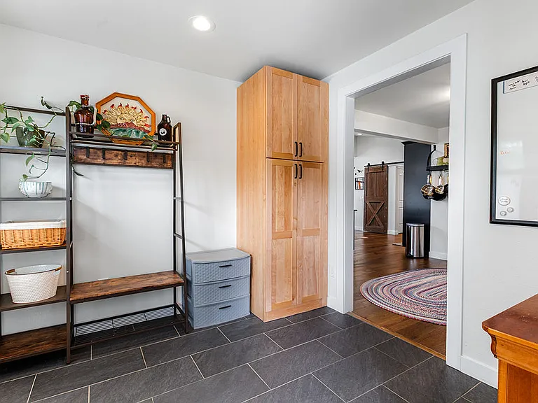 701 Cheyenne Dr — Photo 16
