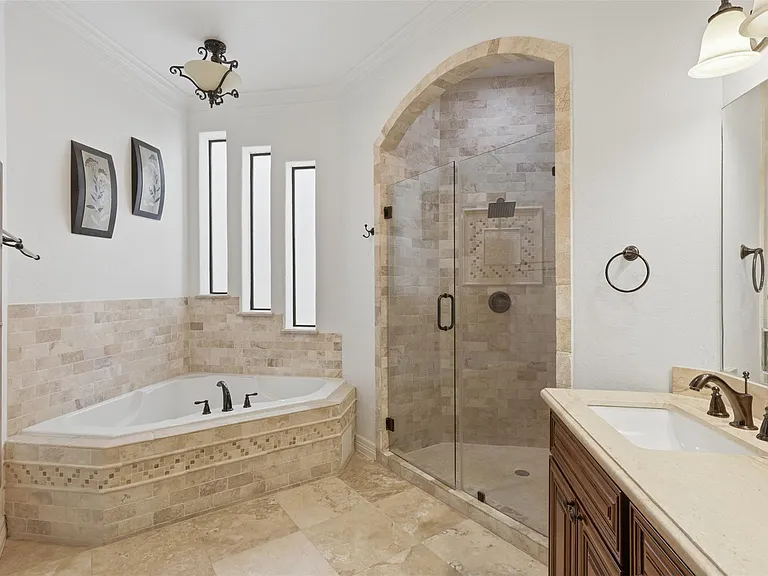 5330 Fayette St — Photo 27