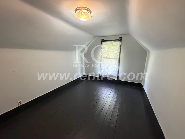 314 Porter St — Photo 18
